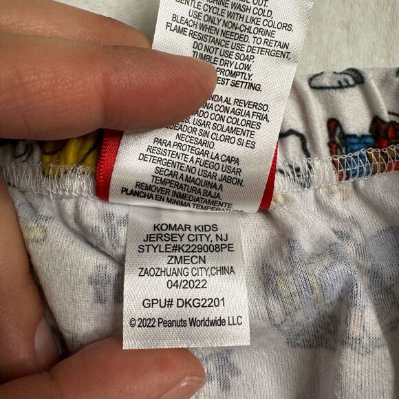 Peanuts Snoopy Kids Pajama Set Halloween Matching Family 24M Shirt Pants‎ PJs - Picture 13 of 13